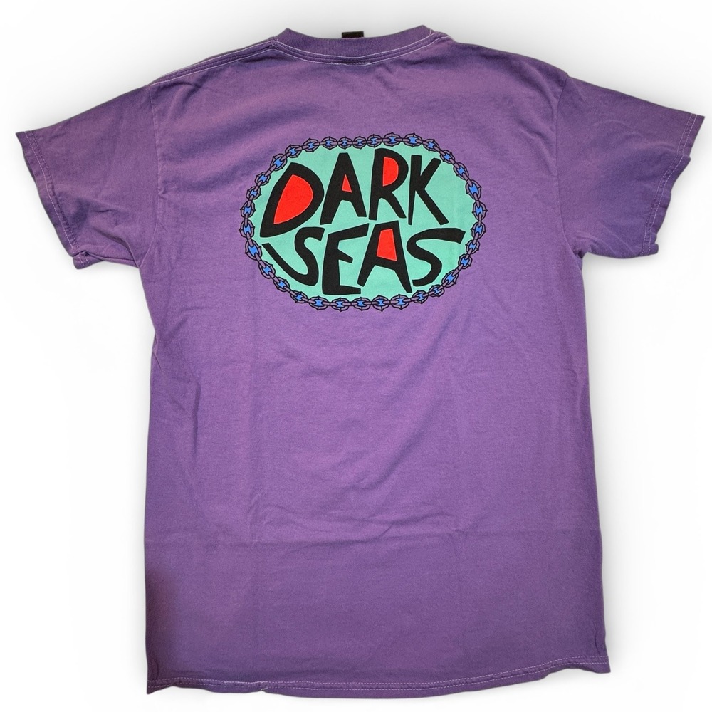Dark Seas NWT Chained Graphic T-Shirt Men's Medium Violet Purple Fisherman